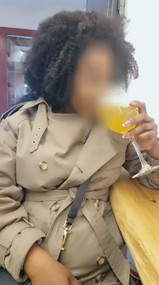 Alena, 35