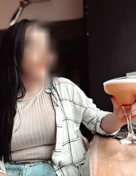 Büsra, 20