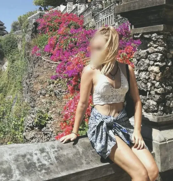 Jasmin, 20