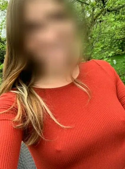 Josephine, 32