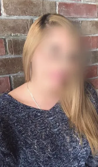 Juliane, 35
