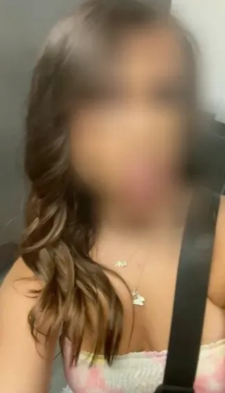 Lena, 24