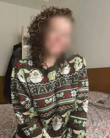Leyla, 33