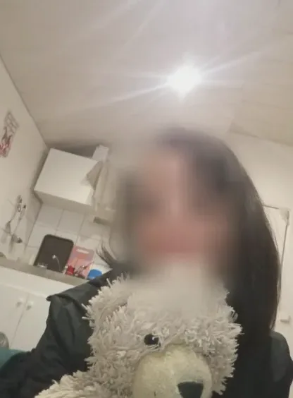 Maren, 37