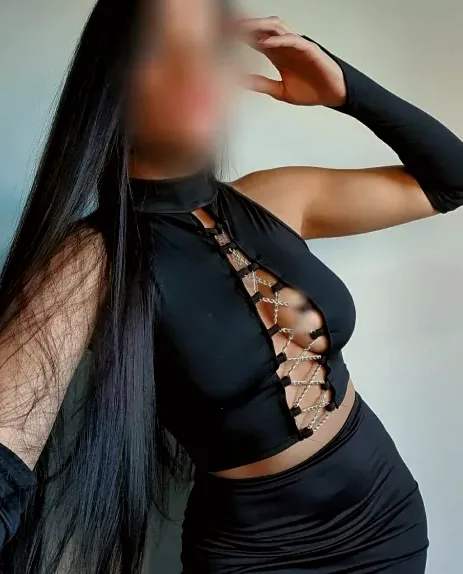 Michelle, 22
