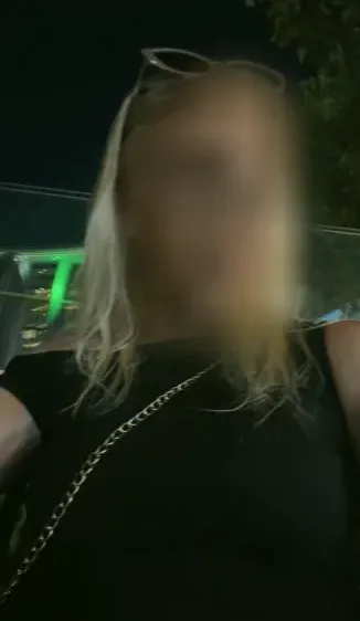 Mira, 18
