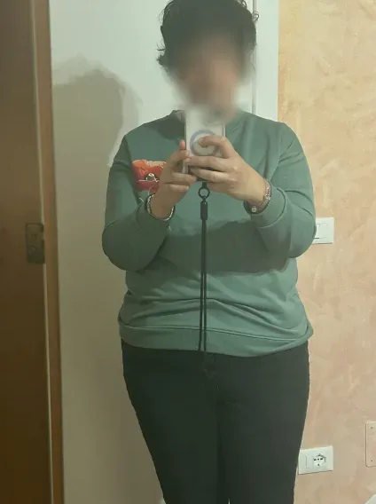 Nina, 40