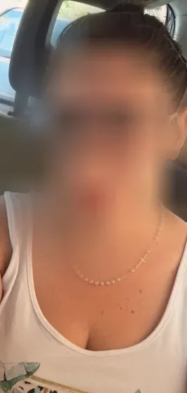 Sabrina, 30