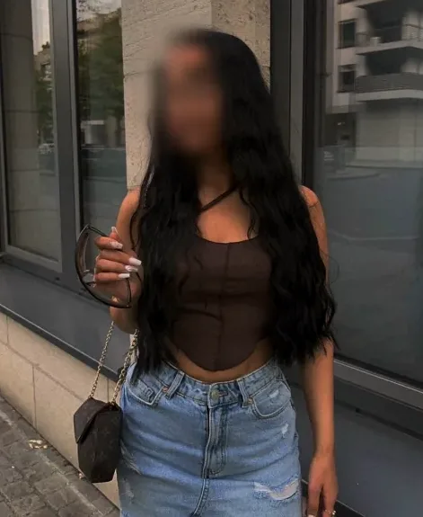 Tanja, 19