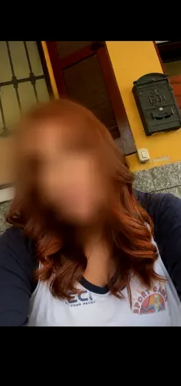 Viktoria, 21